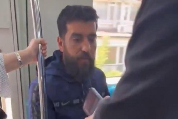 Marmaray sapığına vatandaş ayarı! Kadınların fotoğrafını çektiği fark edilince...