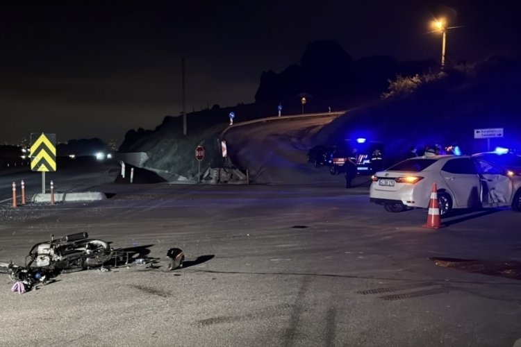 Otomobil ile motosiklet çarpıştı: 1 ölü