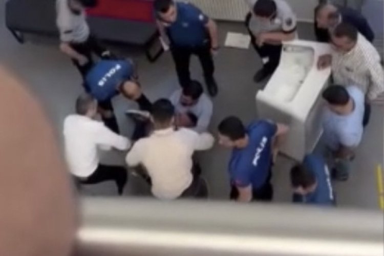 Bankada bıçaklı soygun girişimi
