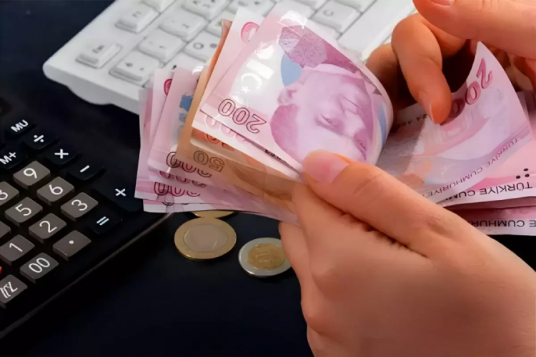 SGK Uzmanı Karakaş açıkladı: En düşük emekli ücreti ne kadar olacak?