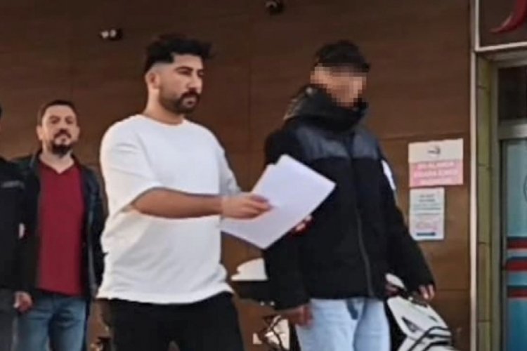 Bursa'da sokakta tartıştığı kişiyi sırtından bıçaklayan şüpheli tutuklandı