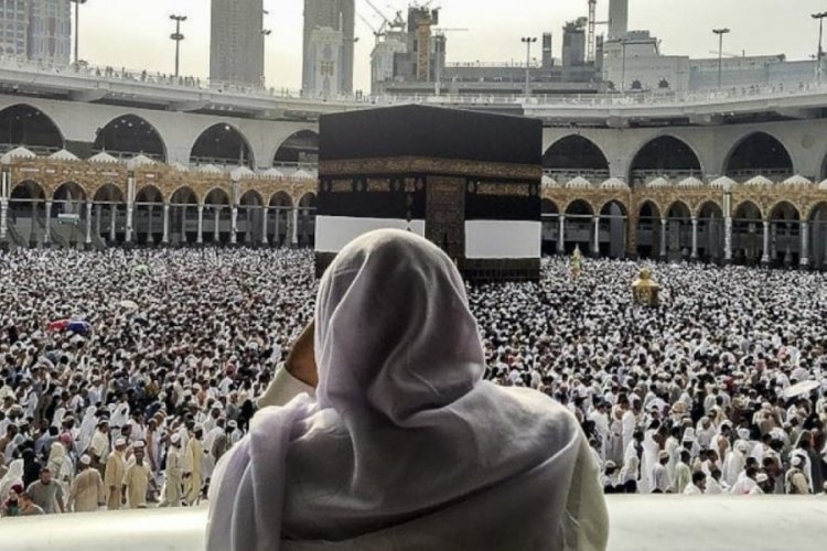 Suudi Arabistan, hacca giden 75 bin kişiyi geri yolladı