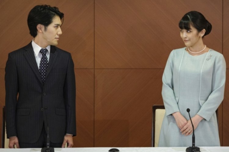 Aşkı uğruna tahtı bırakan Japon Prenses Mako anne oldu