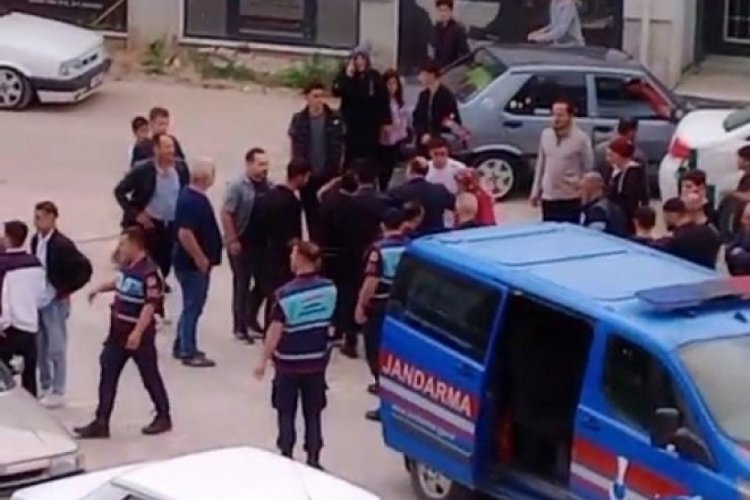 Bursa'da 4 kişinin yaralandığı kavgada 1 kişi tutuklandı