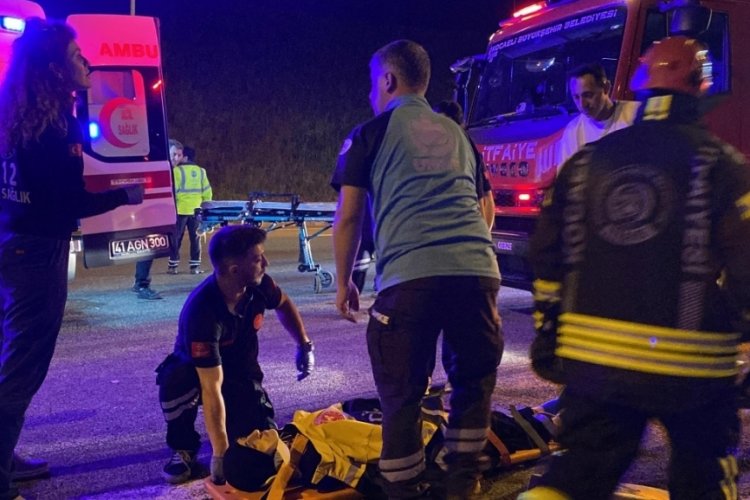 Kuzey Marmara'da feci kaza: 4'ü çocuk 12 yaralı