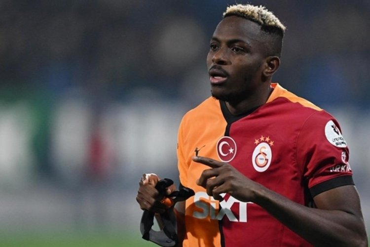 Okan Buruk'tan umutlandıran Osimhen açıklaması!