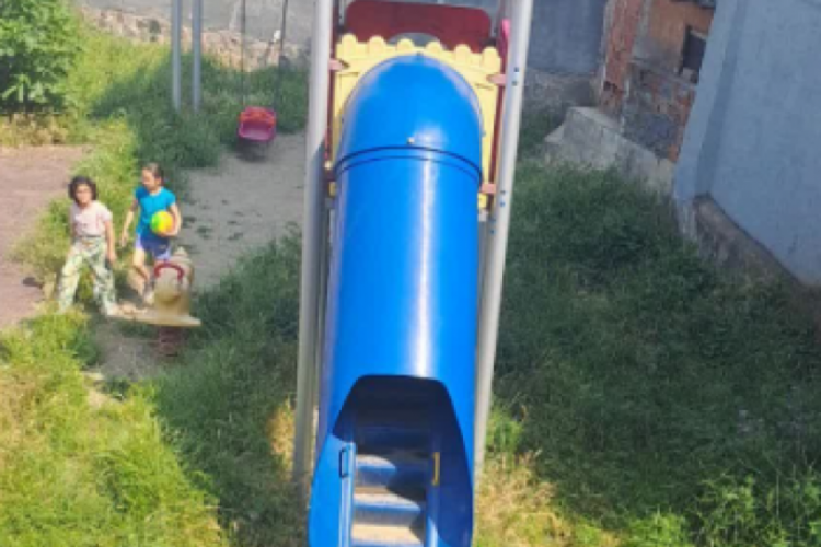 Bursa'da çocuk parkı tepki çekti!