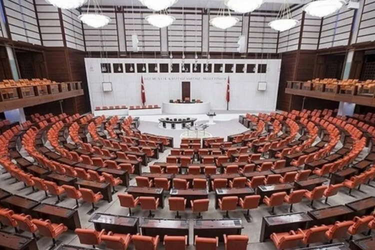 İnfaz paketi kanun teklifi TBMM'de kabul edildi: 8 madde çıkarıldı