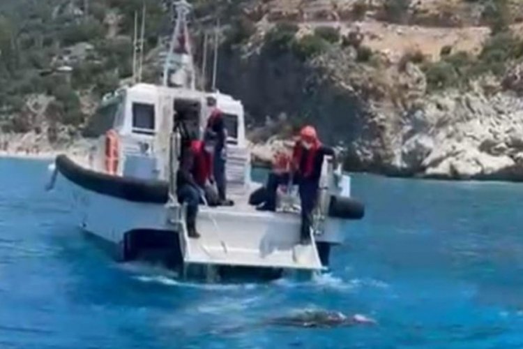 Zıpkınla balık avlamak için daldığı denizden cansız bedeni çıkarıldı 