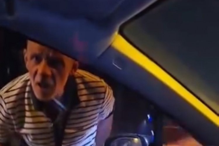 Bursa'da yine trafik magandası! Önünü kesip camı yumrukladı