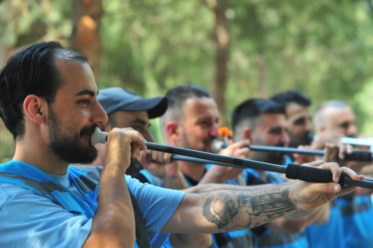 Bursa'da 25 yıl önce kurulan tüf tüflü ekip yine sahada! İşi şansa bırakmadılar...