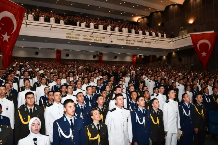 Cumhuriyet tarihinde bir ilk! 3 Kuvvet öğrencileri bir arada eğitim görüyor