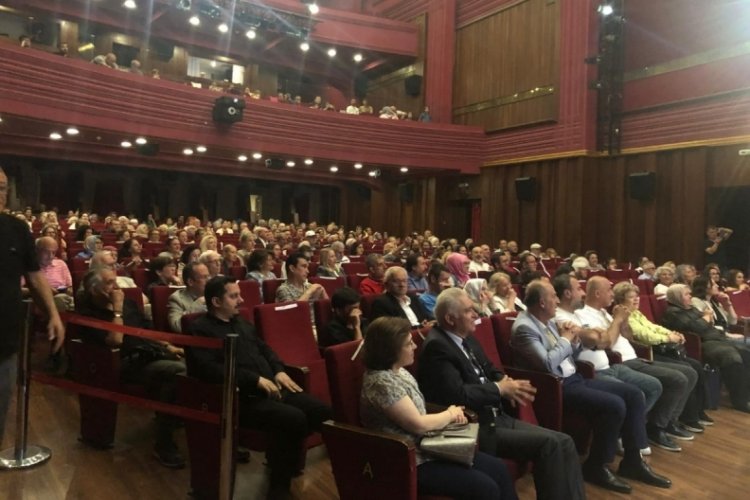 Dr. Ayten Bozkaya'ya saygı konseri yoğun ilgi gördü