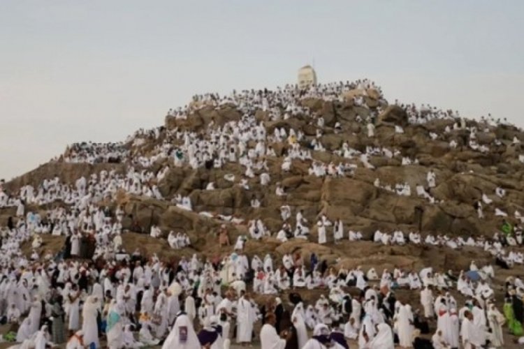 Hacda bir ilk! Arafat'a gidişte yapay zeka kullanıldı