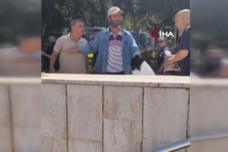 Bursa'da önce küfürler sonra yumruklar havada uçuştu