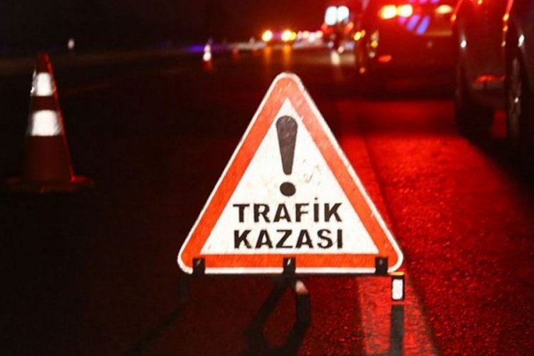 Motosikletteki 2 kişi hayatını kaybetti