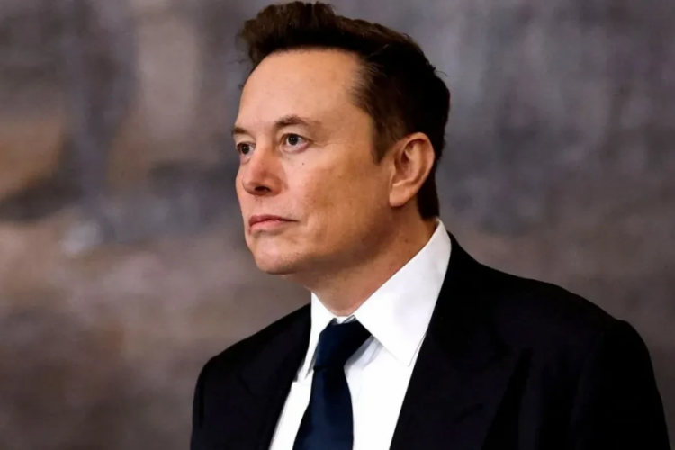 Elon Musk'tan ABD'yi korkutan tahmin