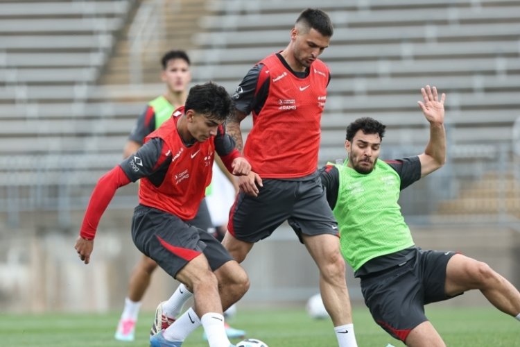 A Milli Takım'da Meksika mesaisi başladı