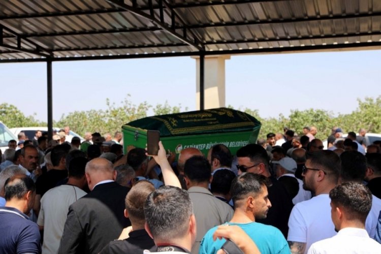 10 yaşındaki Onurcan son yolculuğuna uğurlandı