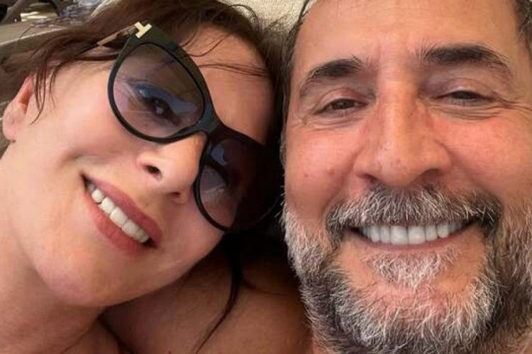 Şenay Gürler ile Semih Saygıner'den tatil pozu