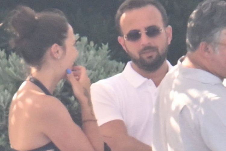 Zehra Çilingiroğlu ile Mürsel Kaya, partide
