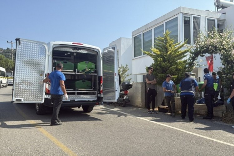 Çatıdan düşen emekli polis yaşamını yitirdi