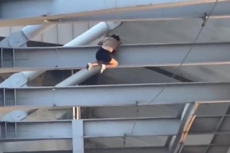Metro köprüsünün altında korku dolu anlar! Gören herkes polisi aradı