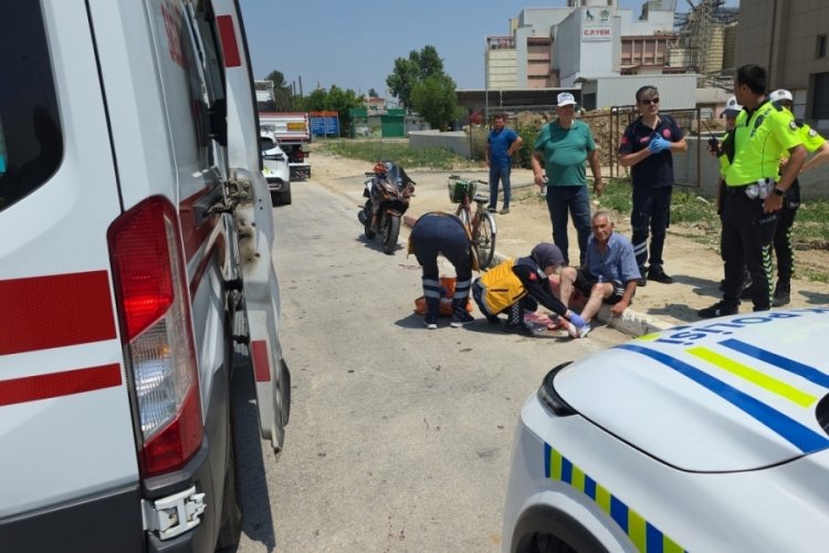 Bursa'da motosikletle bisikletin çarpıştığı kazada 2 kişi yaralandı 