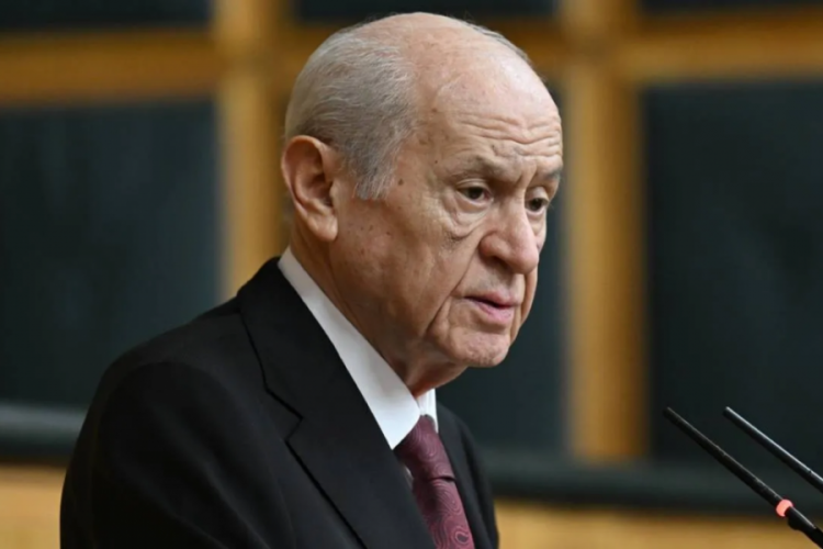 Bahçeli'den Gazi Yaşargil için taziye mesajı