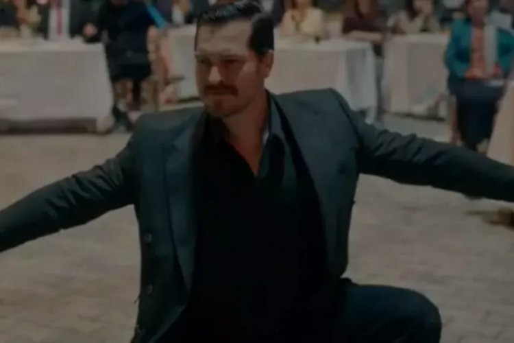Eşref Tek'in düğünde Zeybek oynadığı sahne gündem oldu