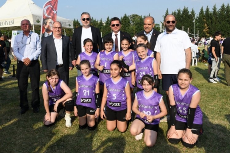 Osmangazi'de kız çocukları için Mini Voleybol Şenliği