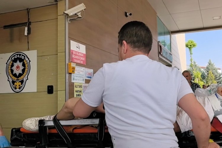 Bursa'da feci kaza! 2 kişi ağır...