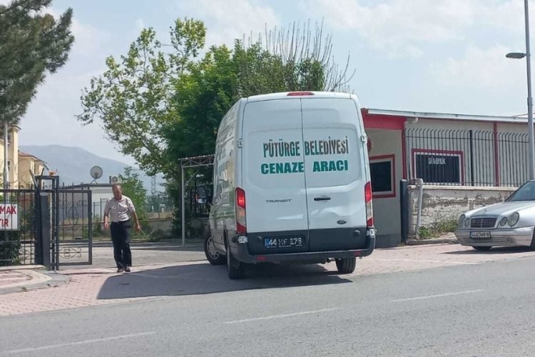 Dehşet olay! Akrabasını gözünü kırpmadan öldürdü
