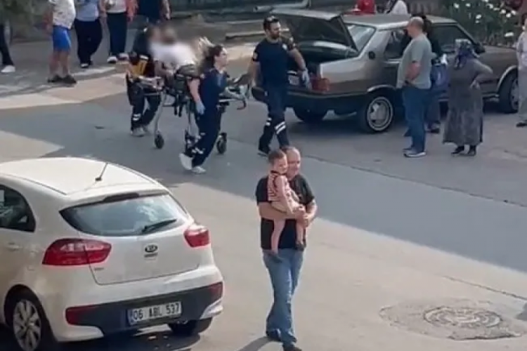 Sokak ortasında kriz geçirdiler! 2 kişi hayatını kaybetti