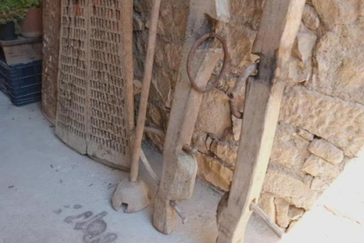 Bahçesine yaptığını görmek için akın ediyorlar