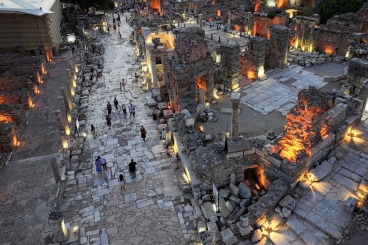 Yabancı turist sayısı rekor kırdı!
