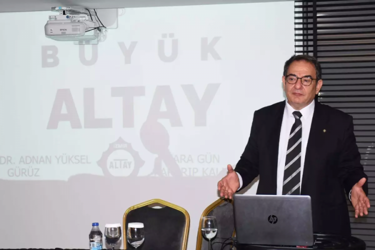 Altay'a 3 dönem transfer yasağı