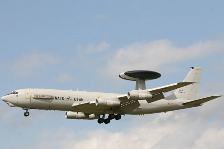 NATO'ya ait gözlem uçağı Türkiye semalarında!
