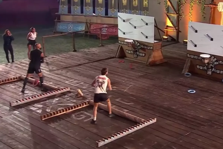 Survivor finalinde skandal! Finali kaybeden yarışmacı seyirciye küfretti
