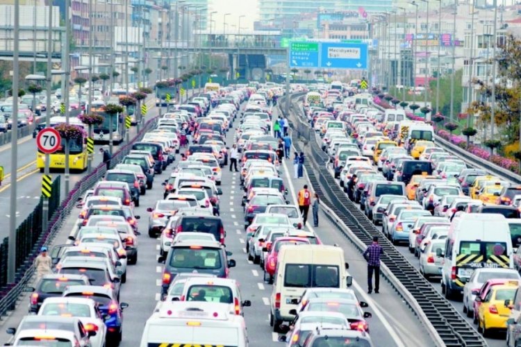 Şaşırtan karar! Öğrencilere belediye otobüsü 1 lira oldu