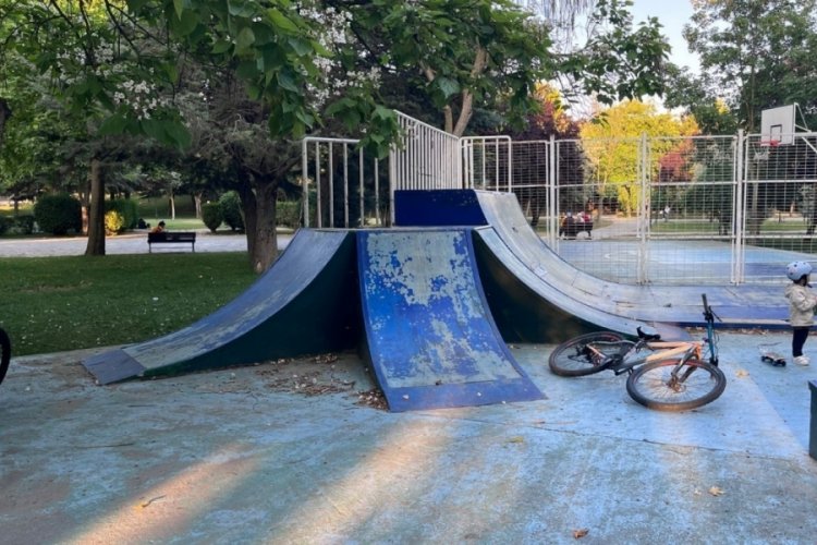 Bursa'da o park alarm veriyor! Yetkililere çağrı...
