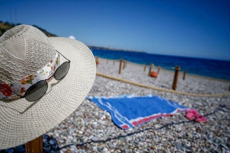 Tatilciler şokta: Şezlong için servet istediler!