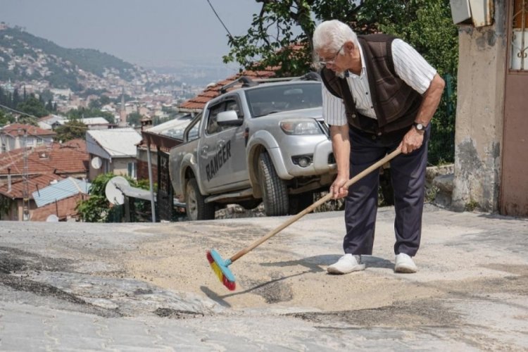 Bursa'da maneviyata giden yol! 452 yıllık iz hala korunuyor!