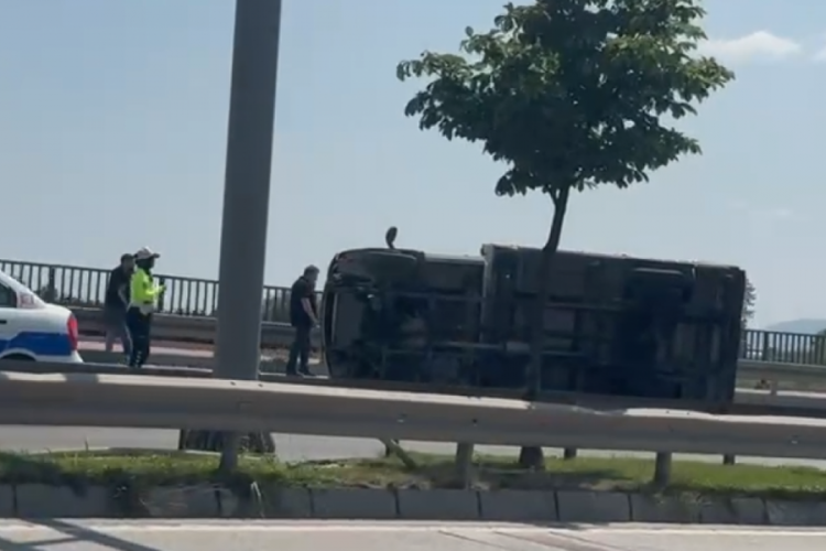 Bursa'da yürekleri ağza getiren kaza! Takla attı...