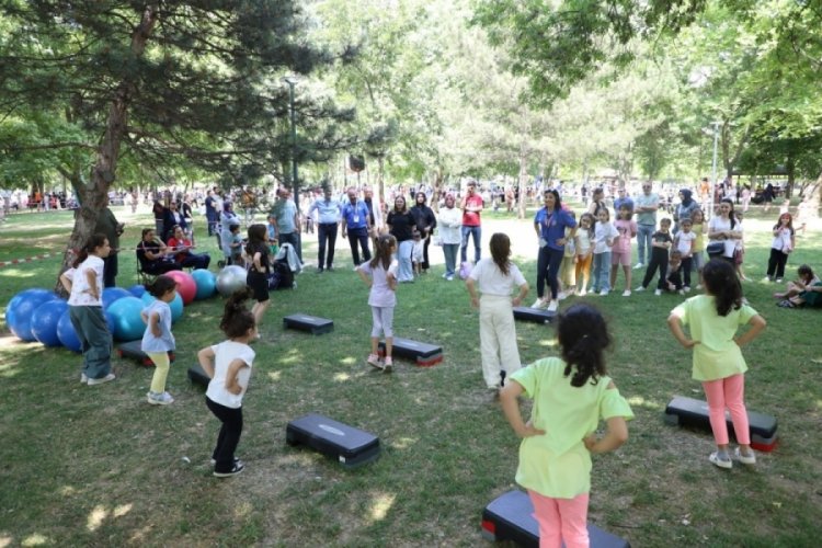 İnegöl'de yaz spor okullarının provası spor şenliğiyle yapıldı