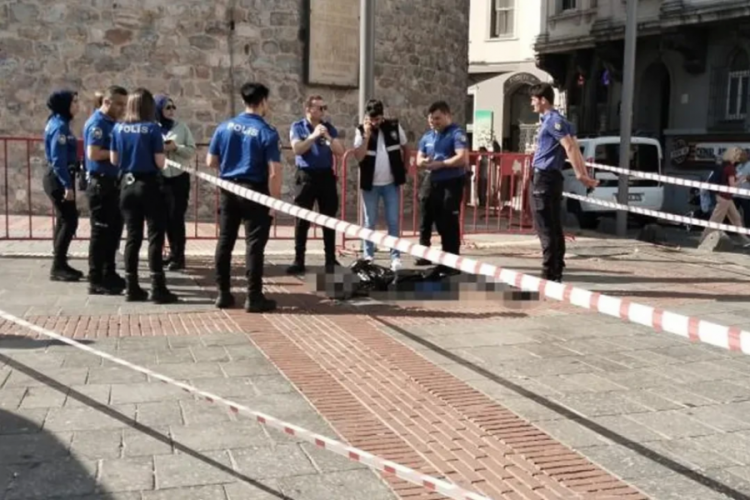 Galata kulesinde şüpheli ölüm!