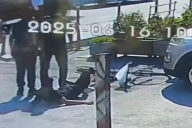 Kadın profiliyle kendisiyle konuştuğunu öğrendi; 17 yaşındaki genç arkadaşını öldürdü