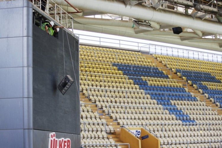 Fenerbahçe'nın stadı yenileniyor