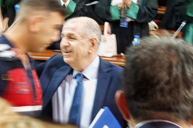 Ümit Özdağ'ın tahliye kararını aldığı an!