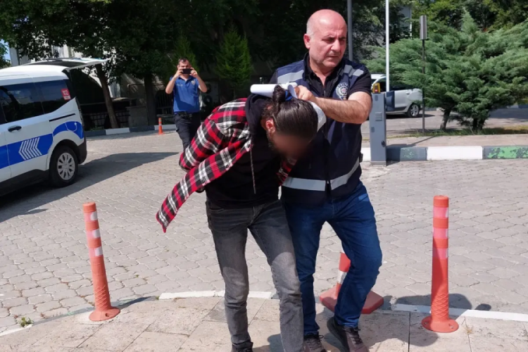 Birlikte yaşadığı kadını darp etti, fenalaşınca hastaneye kaldırdı